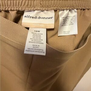 Alfred Dunner Tan Pants
